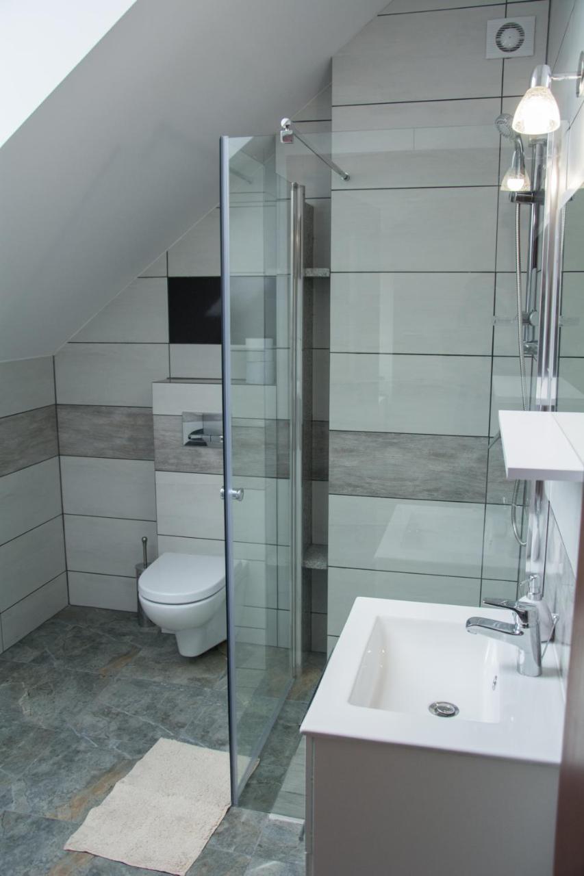 Checz Goscinna- Pokoje,Sauna,Jacuzzi, Sala Konferencyjna Grzybno Exteriör bild