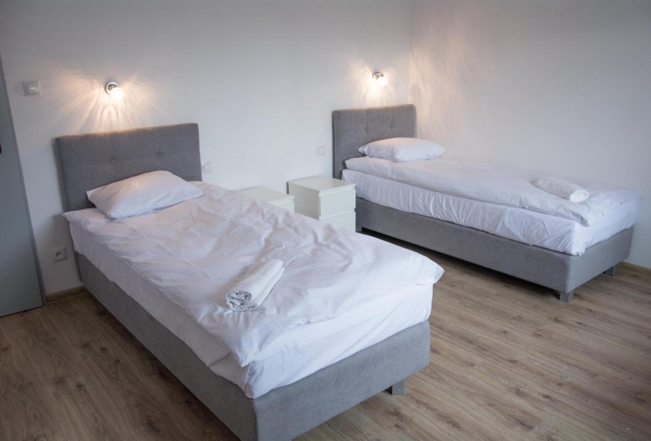 Checz Goscinna- Pokoje,Sauna,Jacuzzi, Sala Konferencyjna Grzybno Exteriör bild